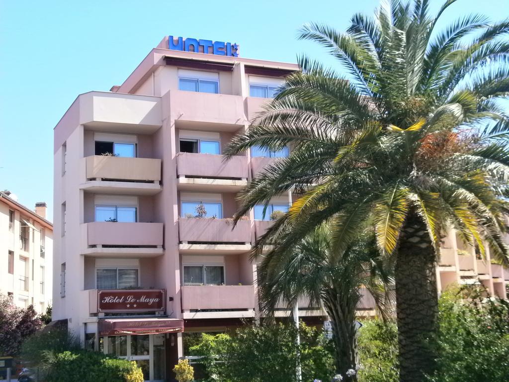 Hotel Maya Cavalaire-sur-Mer Bagian luar foto